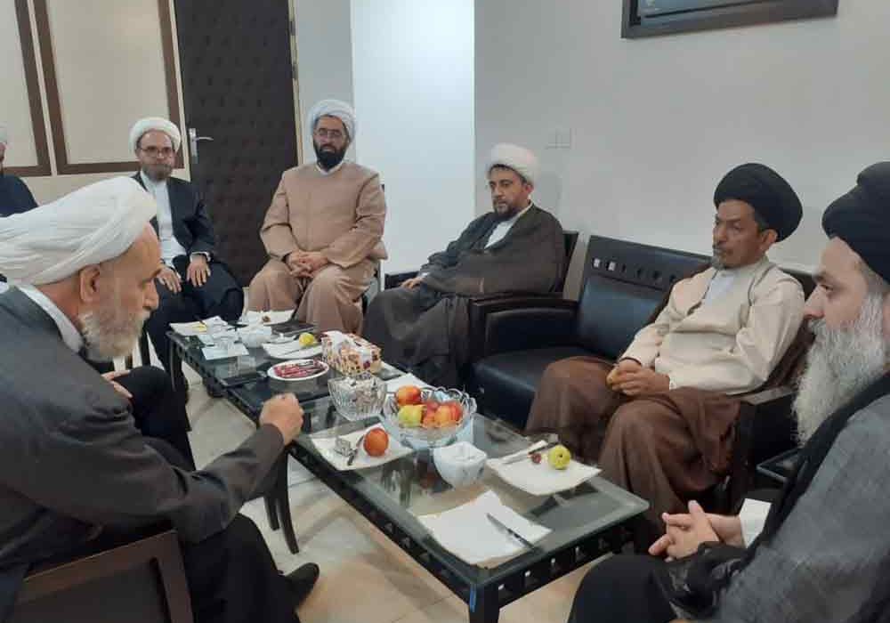 جلسه مدیر مرکز اسلامی گلستان با رئیس انجمن کلام اسلامی حوزه در زمینه همکاری های آموزشی و پژوهشی برگزار گردید.