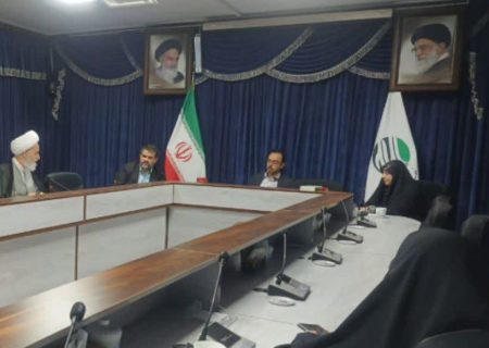 تصاویر کرسی آزاداندیشی: انجمن کلام اسلامی حوزه علمیه با همکاری پژوهشکده زن و خانواده و کمیته مرکزی کرسی‌های آزاداندیشی حوزه‌های علمیه برگزار می‌کند: