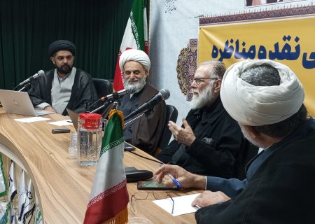 تصاویرکرسی آزاد اندیشی؛با موضوع: بررسی برابری اخلاقی انسانها و سازگاری آن با عقاید اسلامی